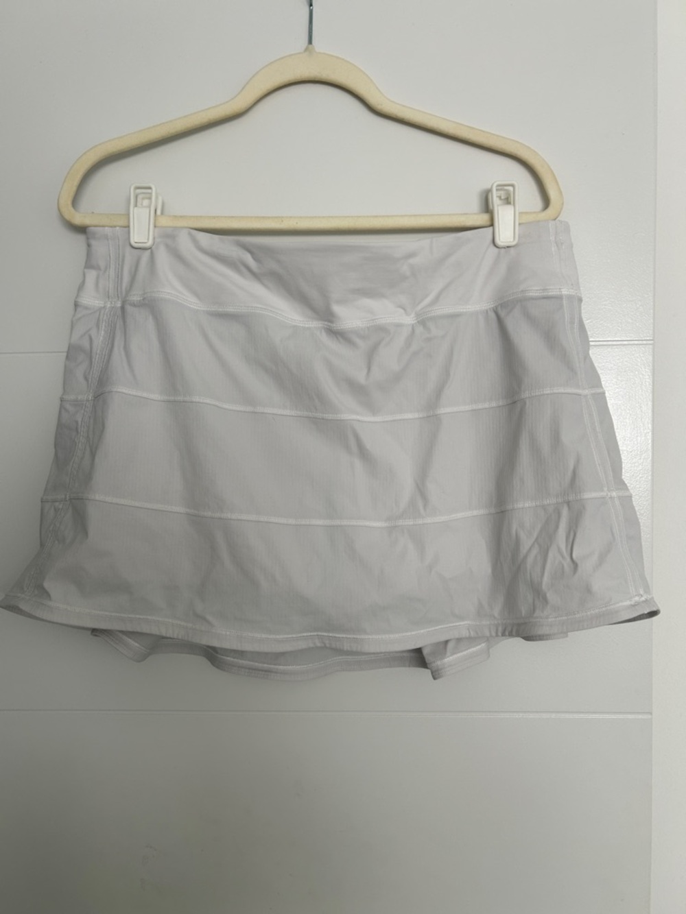Lululemon White Athletic Tennis Skirt - Size 14